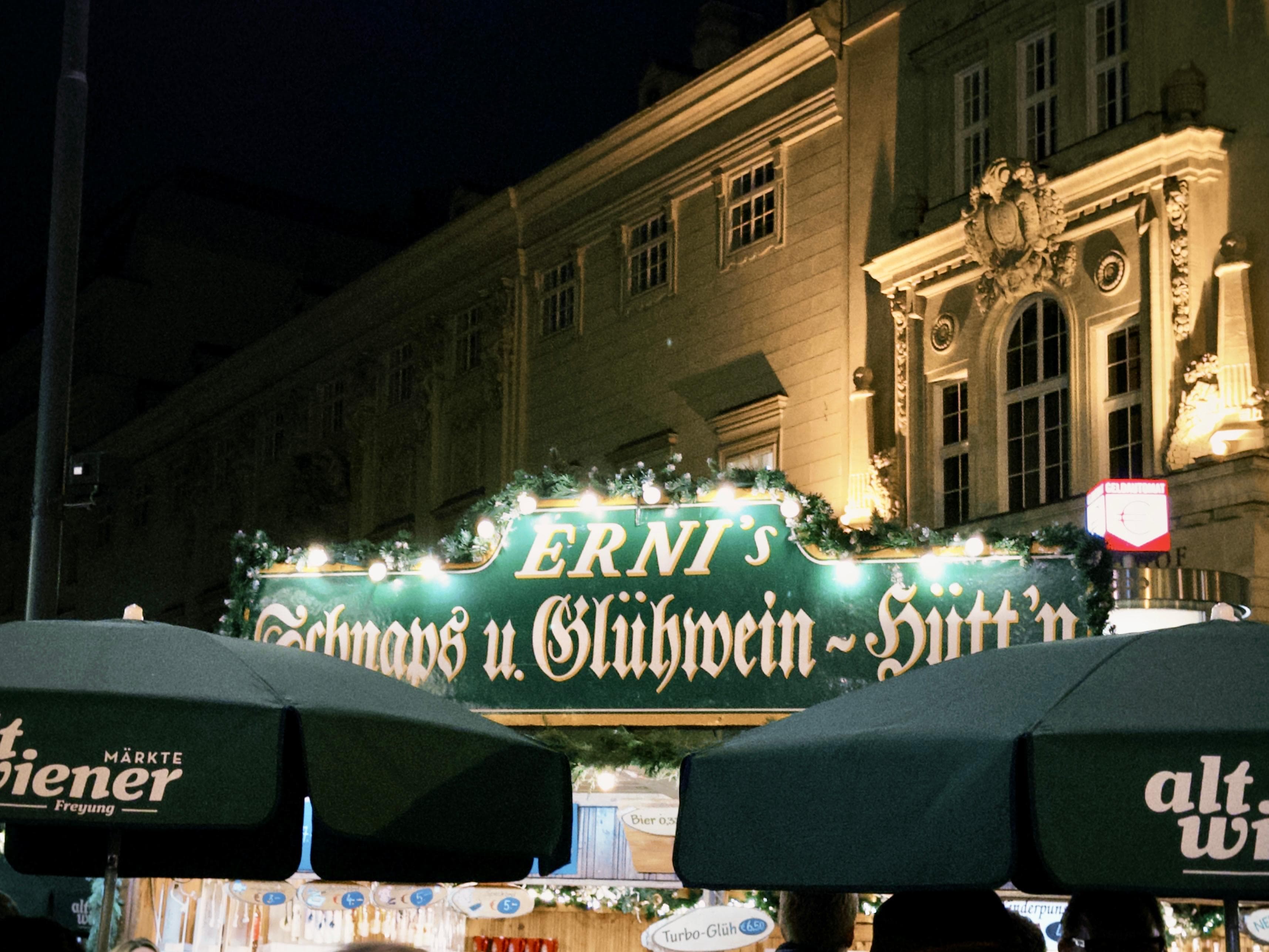 Old Viennese Christmas Market on Freyung - Photo 4