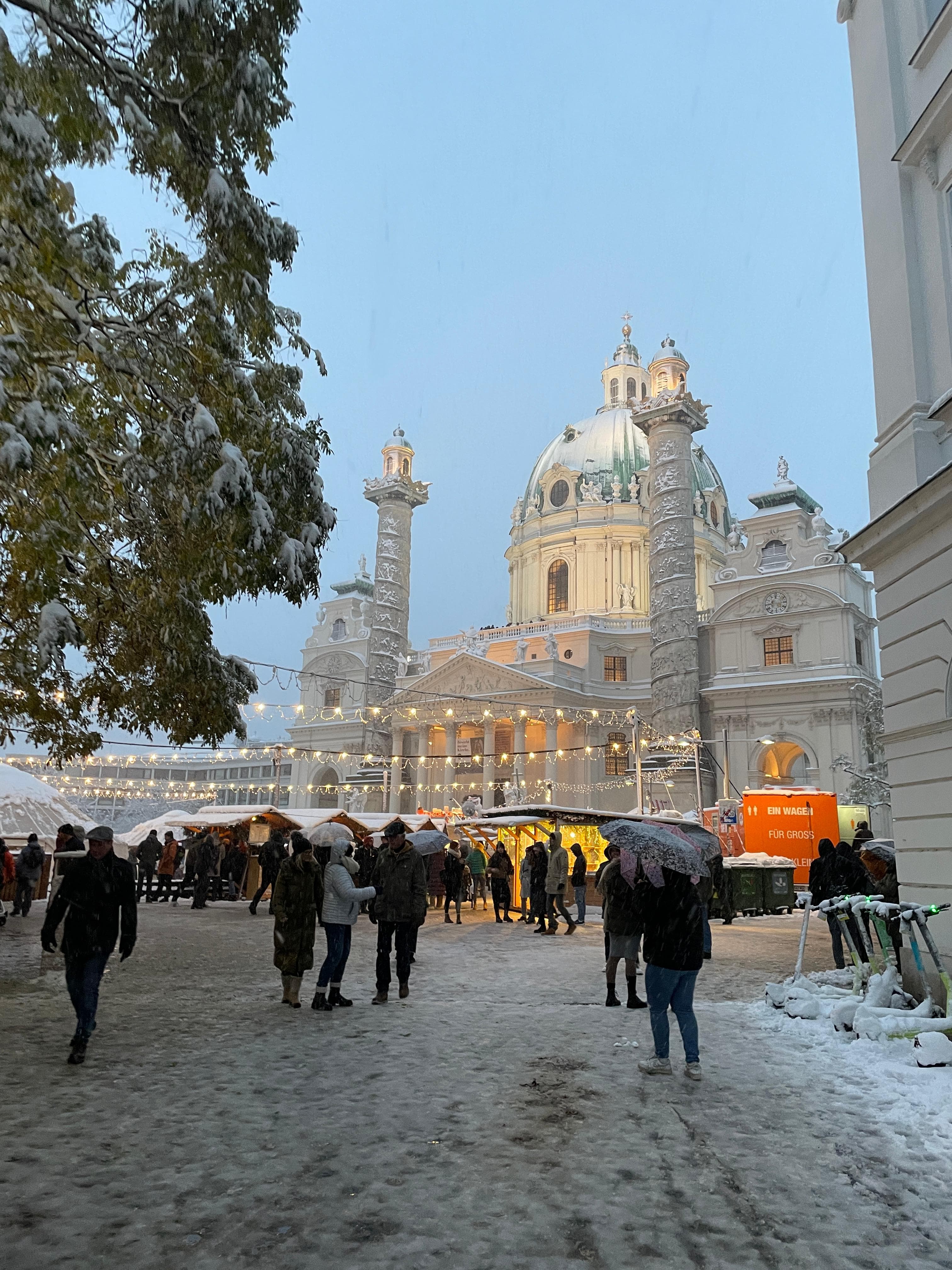 Art Advent – Art & Crafts on Karlsplatz - Photo 1